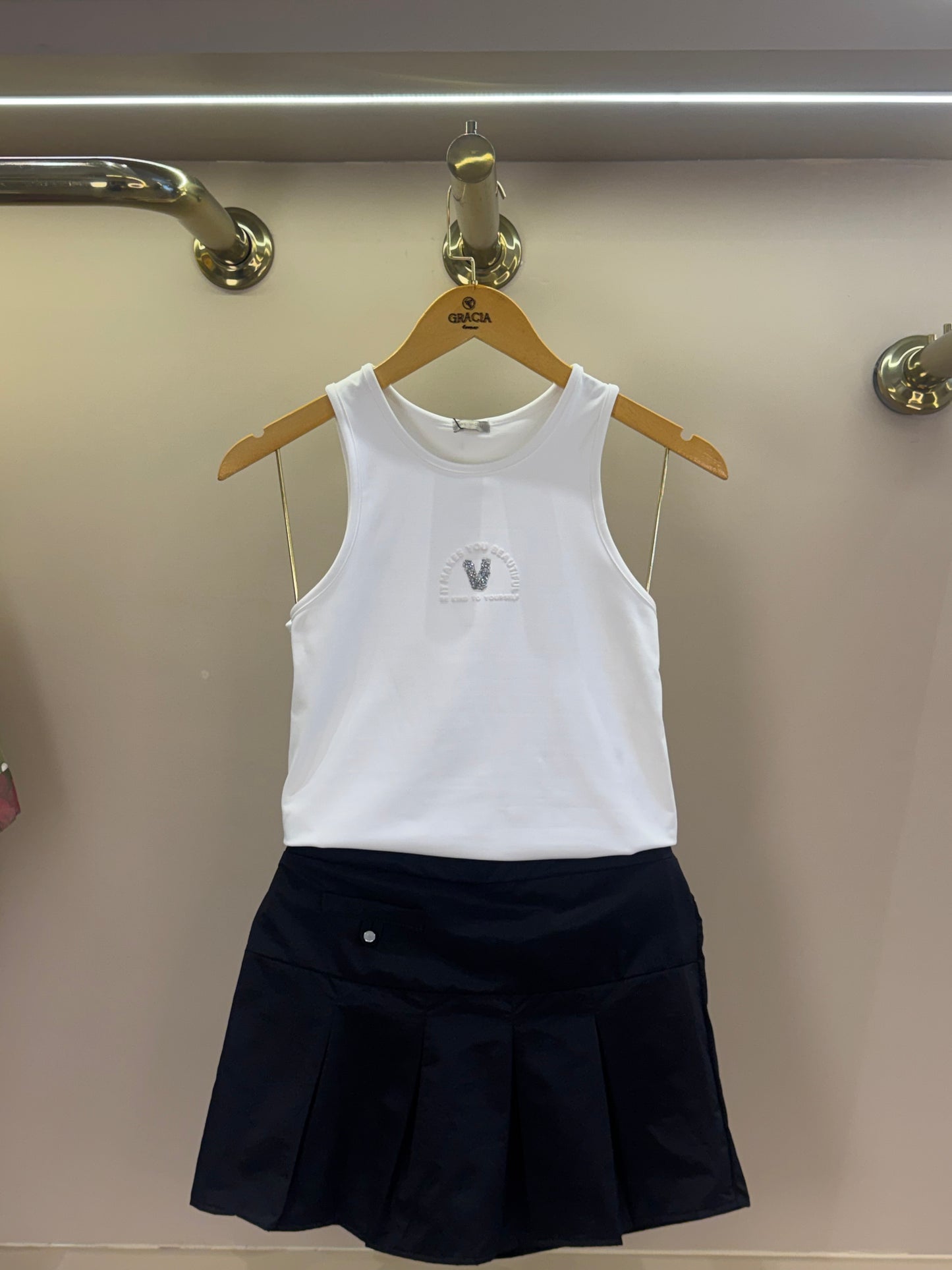 Conjunto Teen Blusa Regata e Short-Saia Off White - Vic Vick