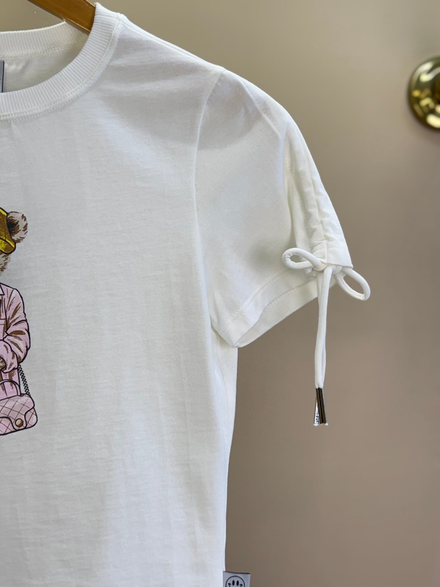 Camiseta Teen Baby Look Ursinho Amarração Mangas Off White - Two In