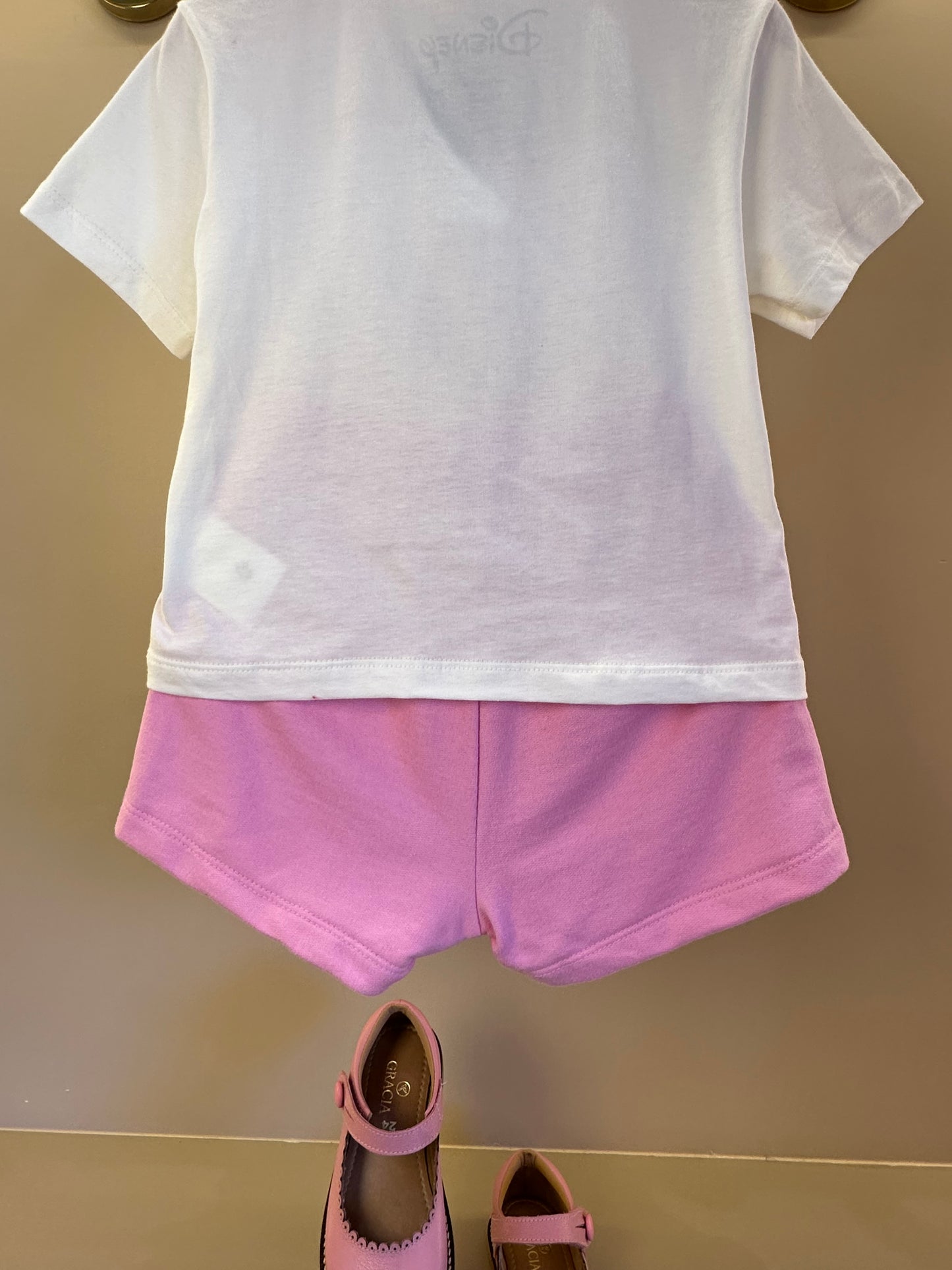 Conjunto Infantil Blusa Daisy Duck Com Laço e Shorts Saia Com Cós de Elástico - Momi