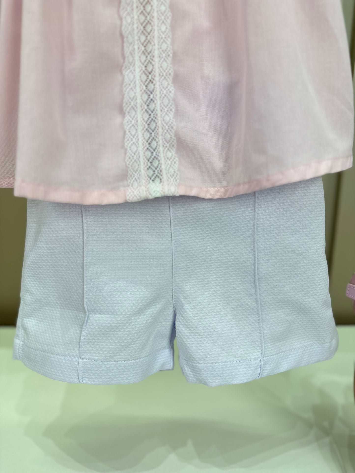 Bata Bebê com Culote Rosa Rendas Brancas e Bordados - Roana