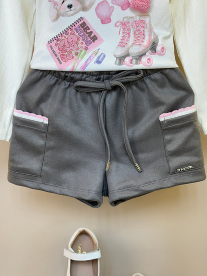 Conjunto Infantil Blusa ML Essential Things e Shorts Cinza Claro - Infanti