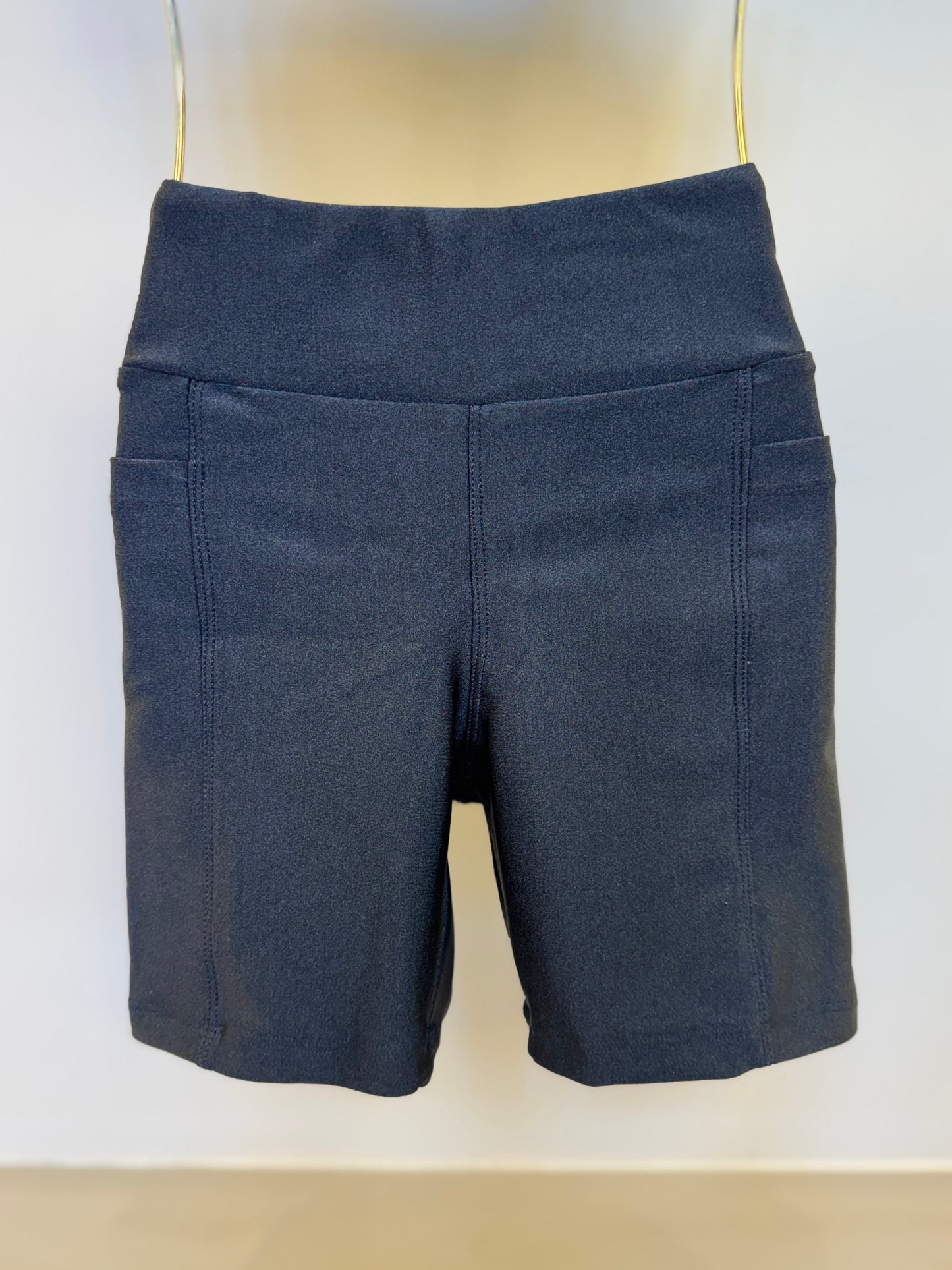Conjunto Infantil Top Sara Trilobal Básico Preto e Bermuda Eloisa Trilobal Básico Preto - Siri Sport