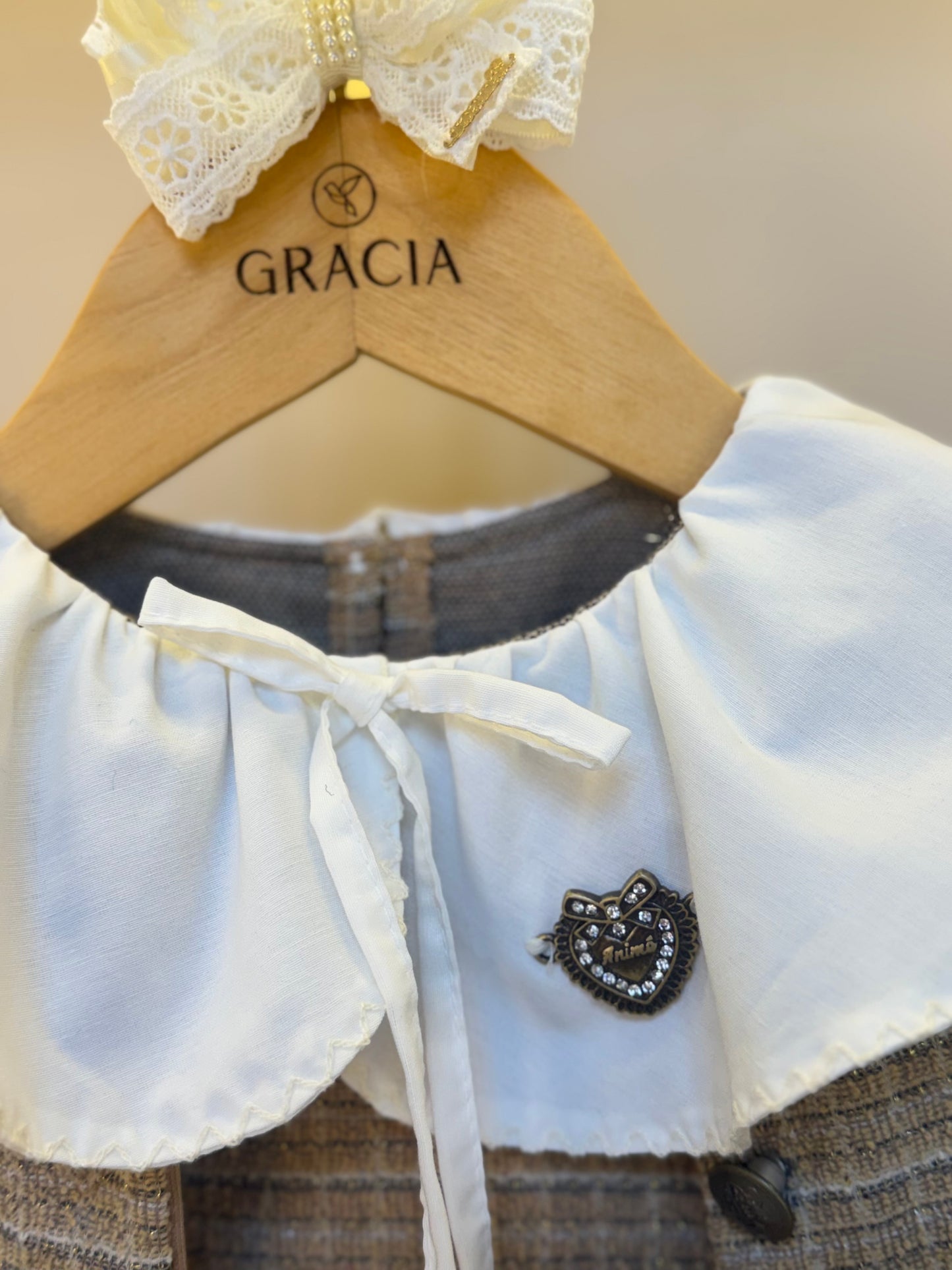 Vestido Infantil no Tweed com Casaco Tweed Bege - Animê