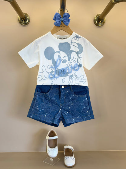 Conjunto Infantil Blusa Minnie Love e Shorts Jeans Bordada Tule Flores - Animê