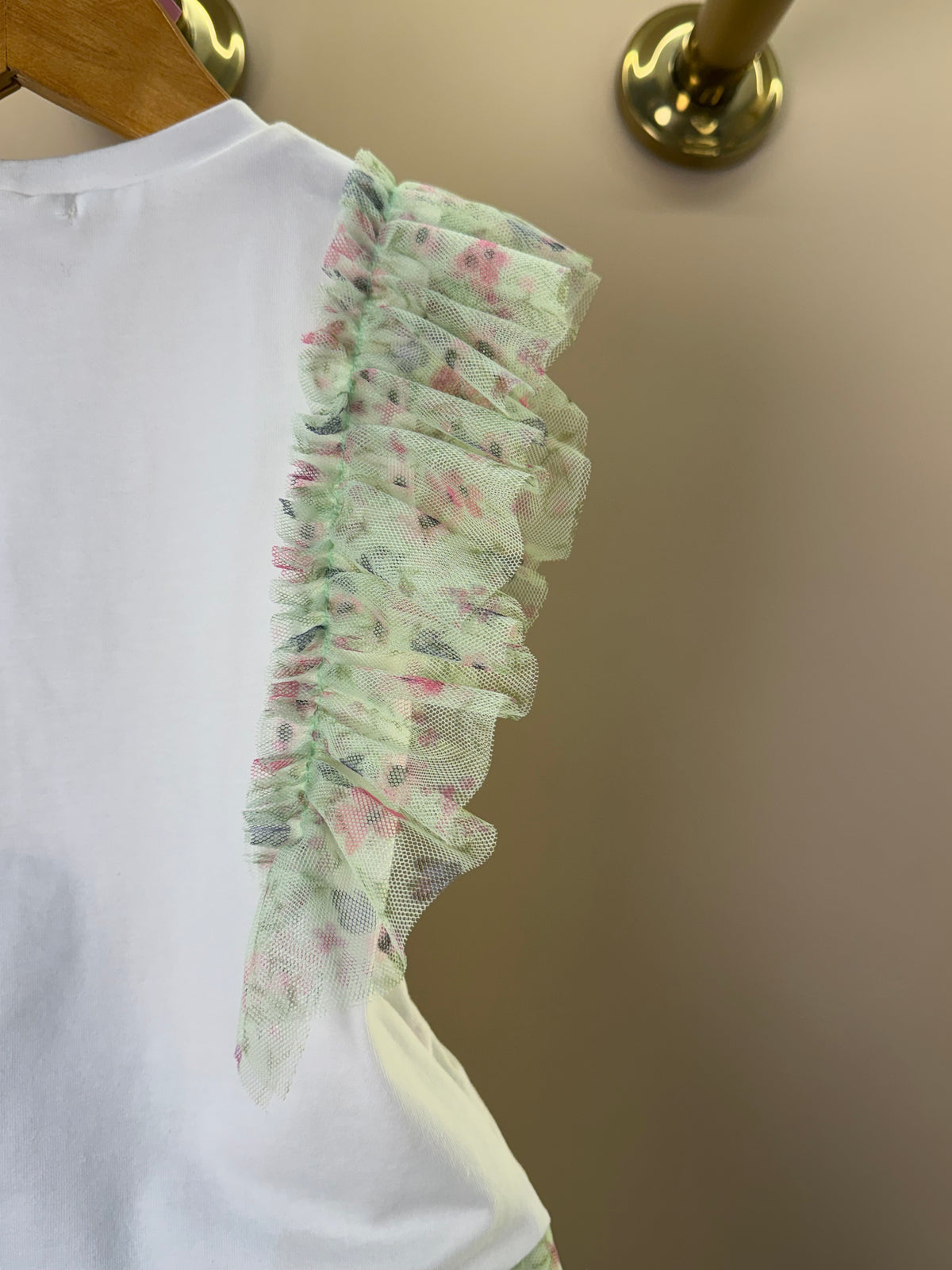 Conjunto Infantil Blusa Babados Tule e Saia Estampa Borboletinhas - Petit Cherie