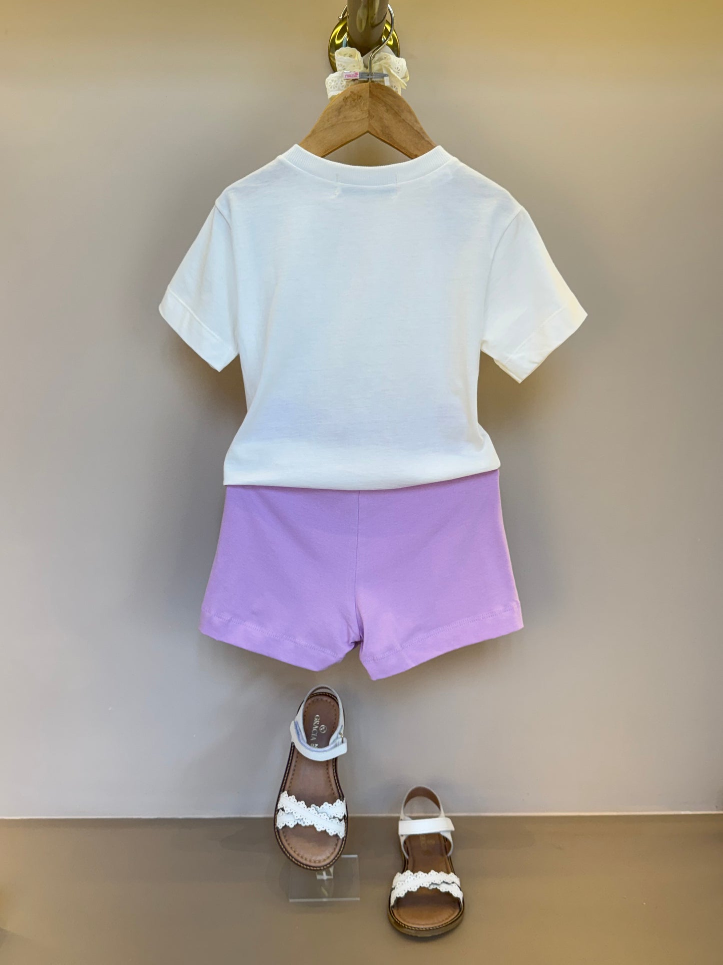 Conjunto Infantil Blusa Lovely e Shorts-Saia Lenço -  Animê