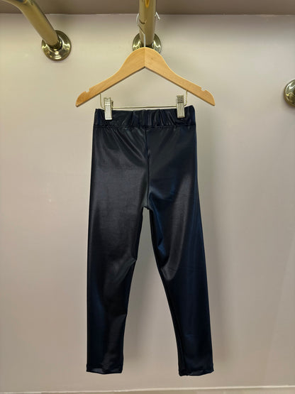 Calça Infantil Legging Resinada com Botões - Um Mais Um