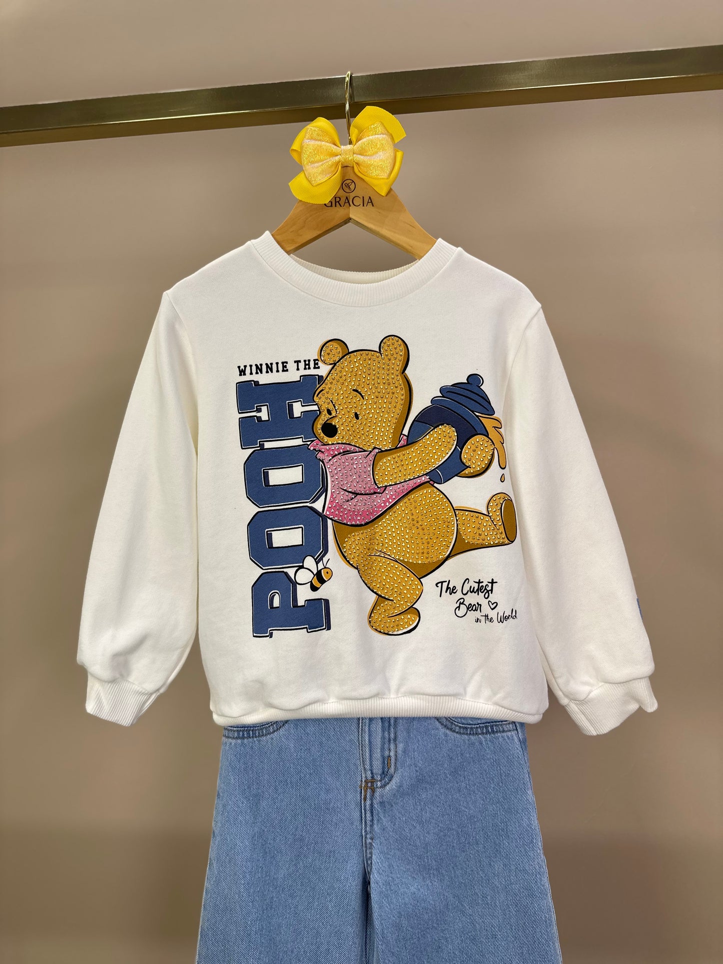 Conjunto Infantil Feminino Casaco Moletom Ursinho Pooh Pérola com Calça Jeans Bordada Flores - Momi