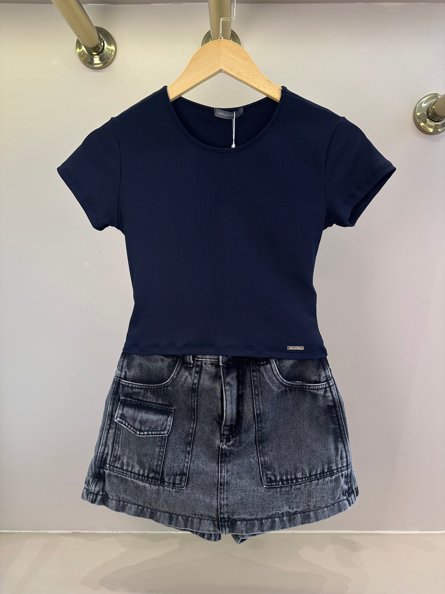 Blusa Teen Cropped Poliamida Com Detalhes Nas Costas - Vanilla Cream