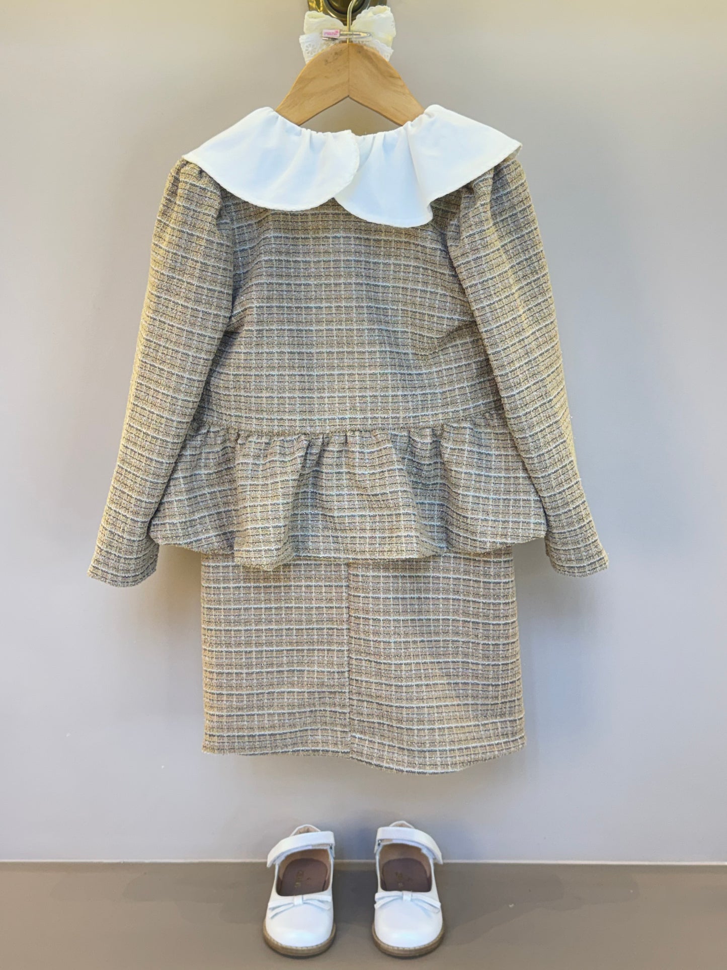 Vestido Infantil no Tweed com Casaco Tweed Bege - Animê