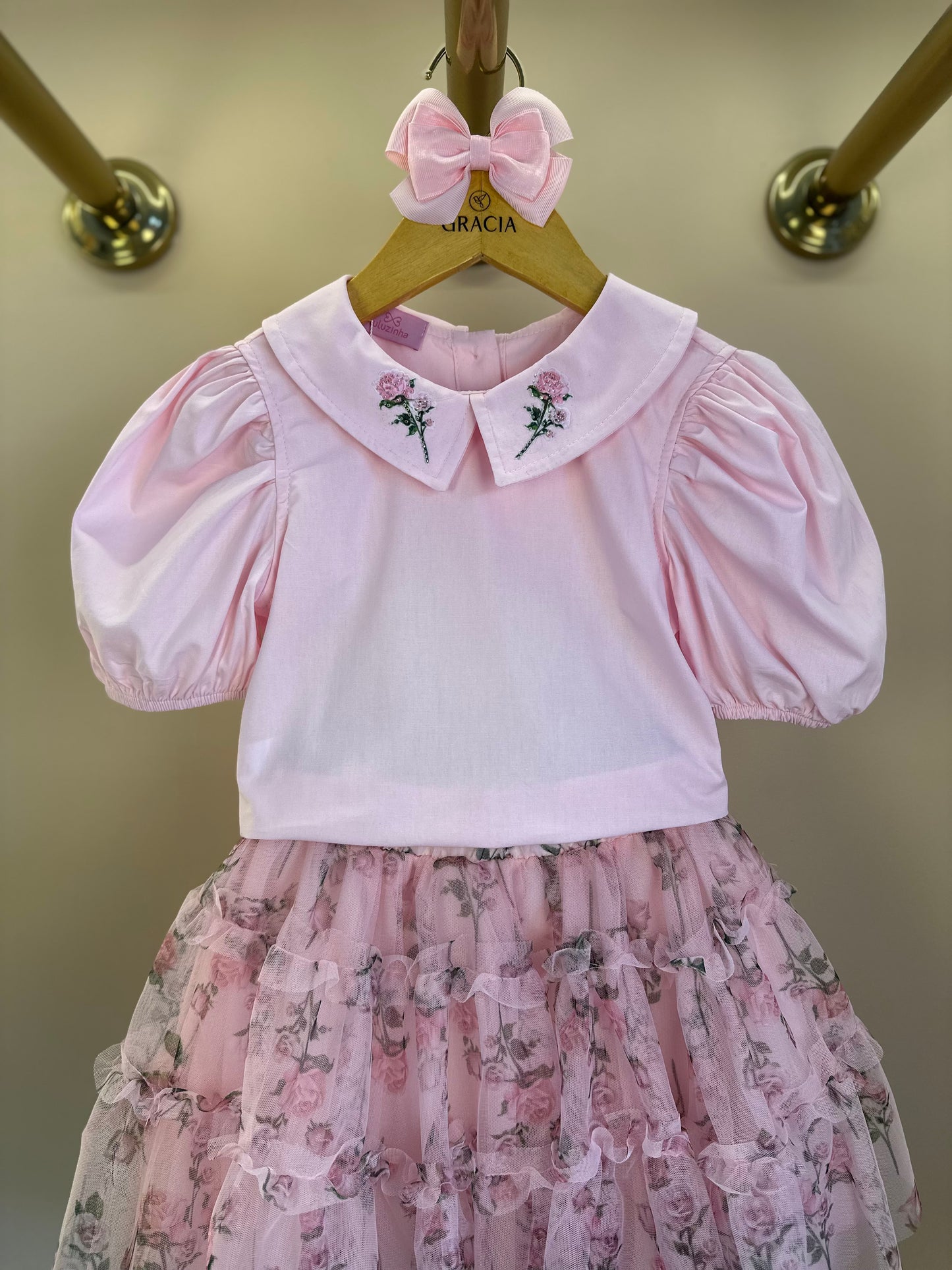 Conjunto Infantil Blusa Tricoline Golinha Patch Strass e Saia Rodada Tule Glitter Floral - Luluzinha PRÉ-VENDA
