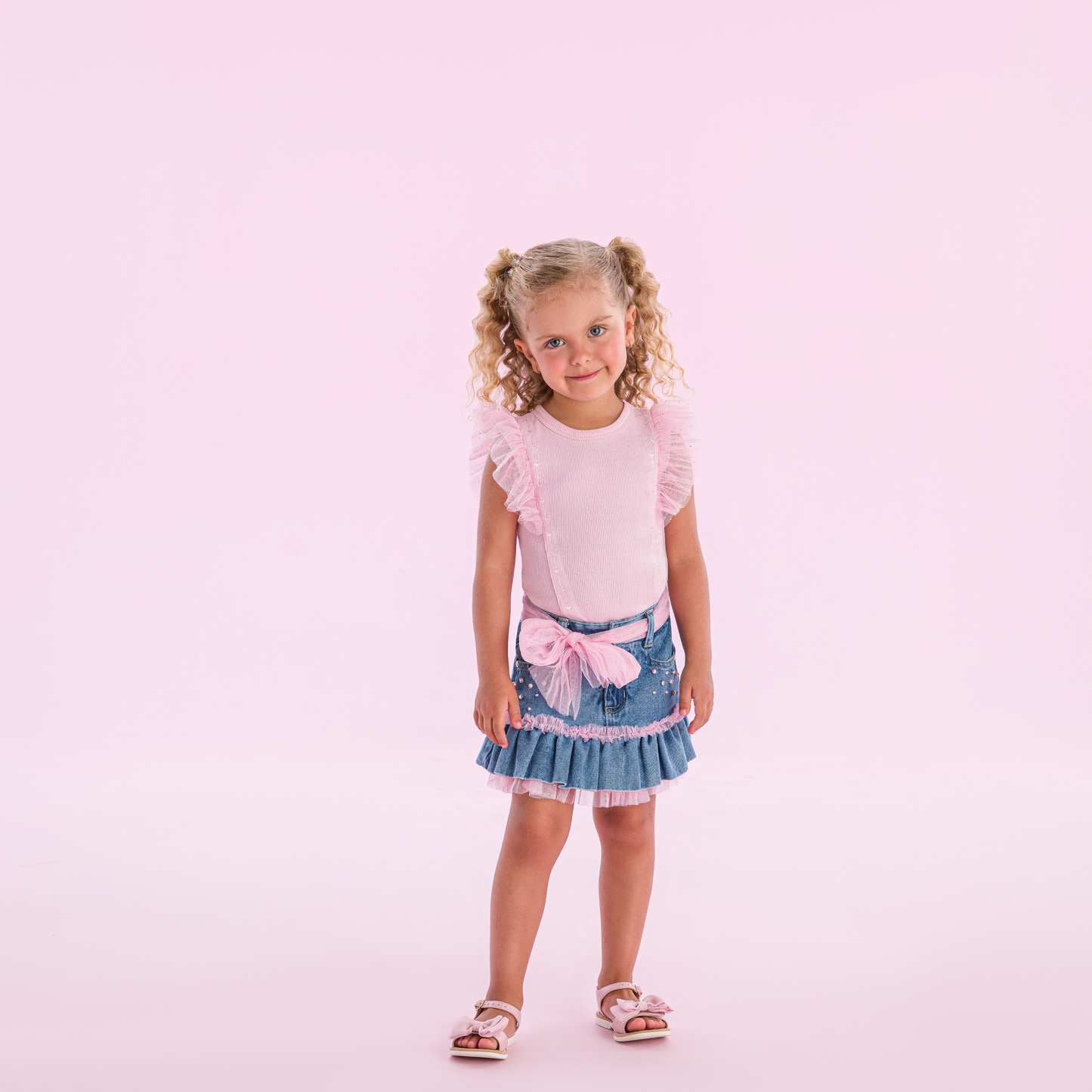 Conjunto Infantil Blusa Rosa Tule e Saia Jeans Bordada - Petit Cherie