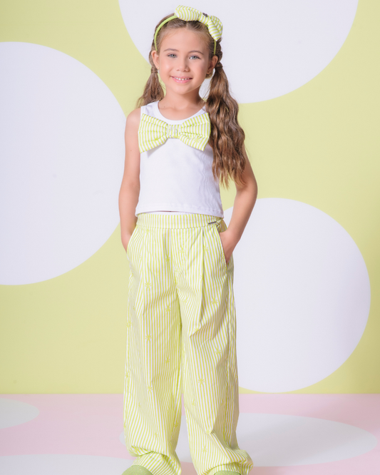 Conjunto Infantil Regata Cropped Maxi Laço Puffer Listrado e Calça Algodão Reta com Pregas Listradas - Pituchinhus