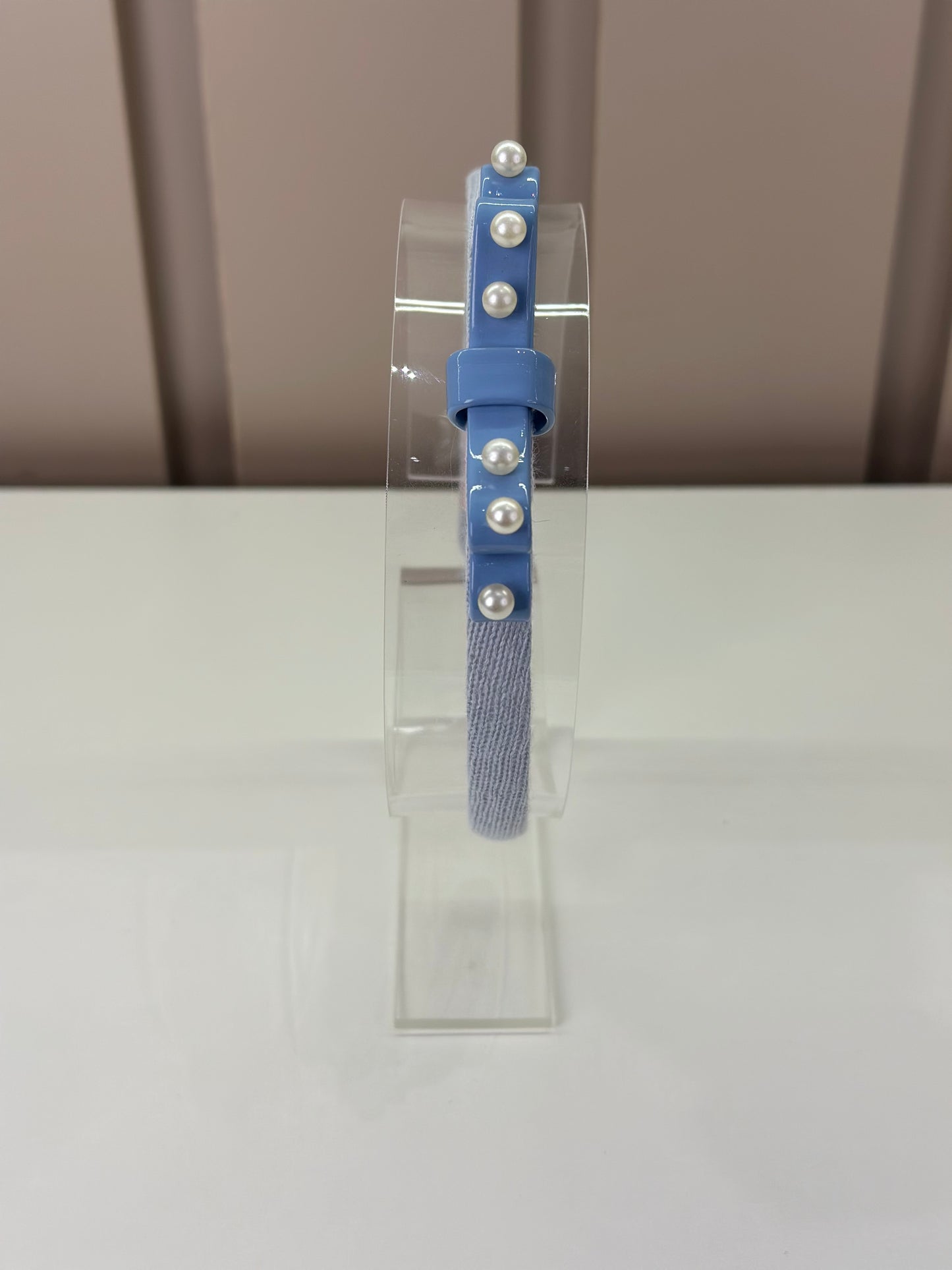 Arquinho Infantil Laço Duplo Courinho com Pérolas Azul Celeste - Pituchinhus