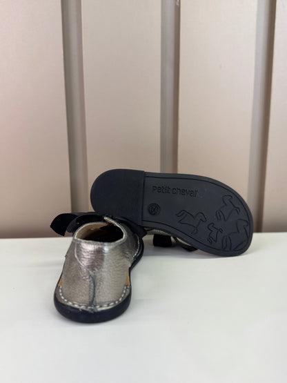 Sapato Infantil Tabuleiro Metal - Petit Cheval