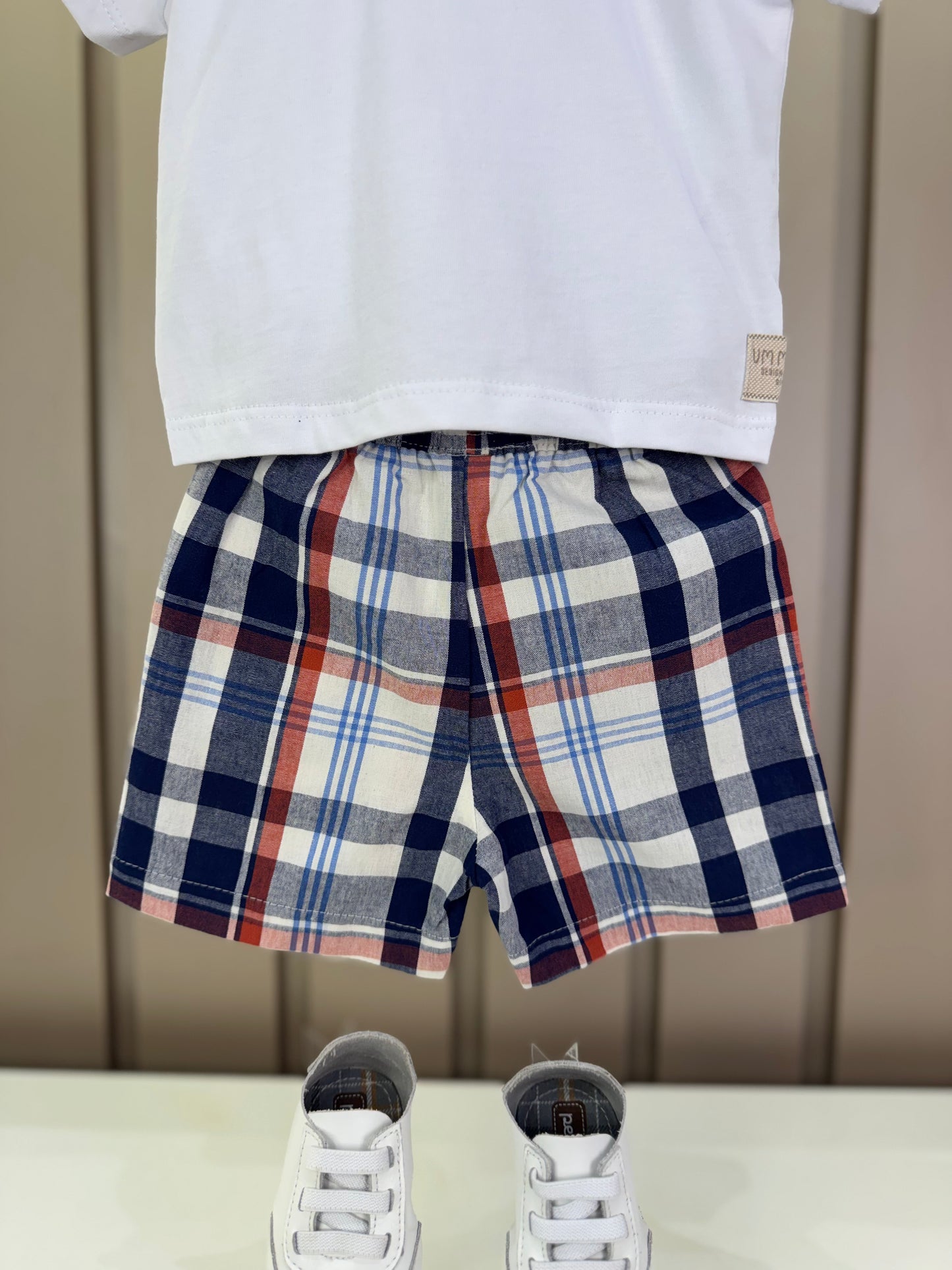 Conjunto Bebê Camiseta-Body Bear e Bermuda Xadrez Azul - Um Mais Um