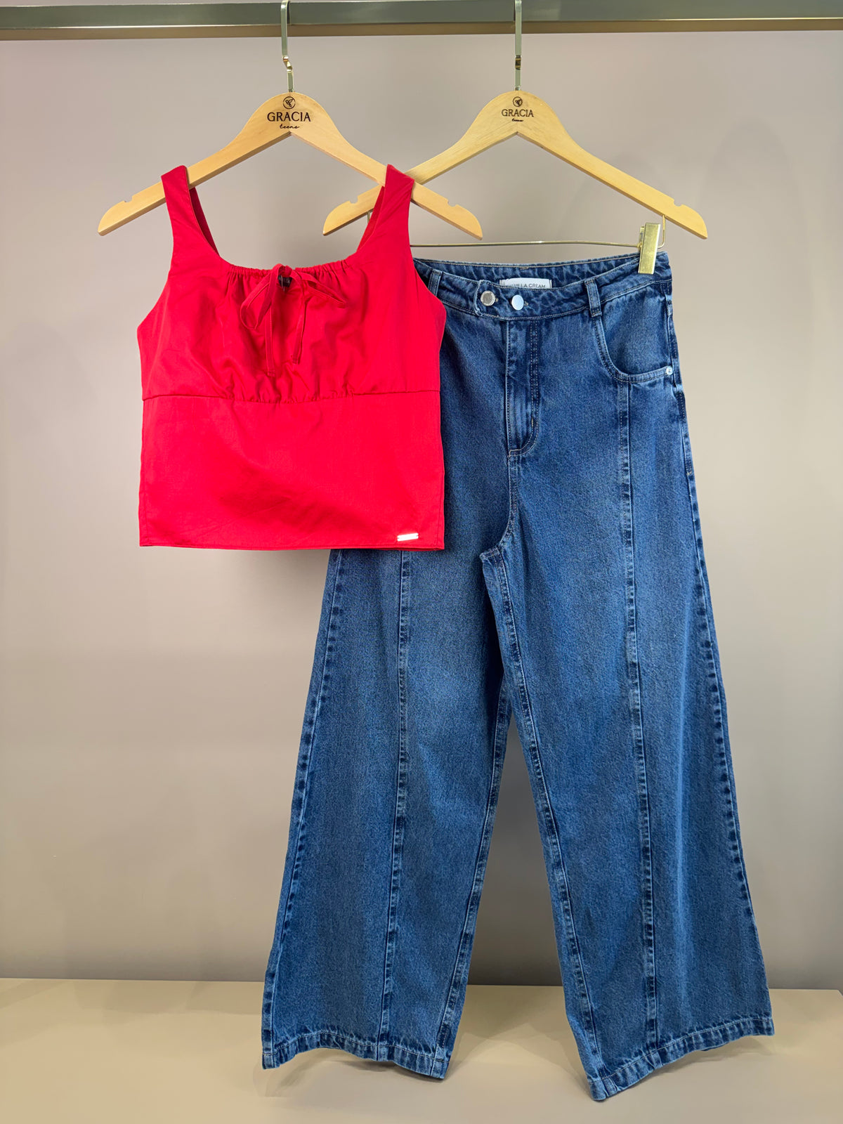 Blusa Teen Cropped Vermelha Com Amarração Frontal - Vanilla Cream