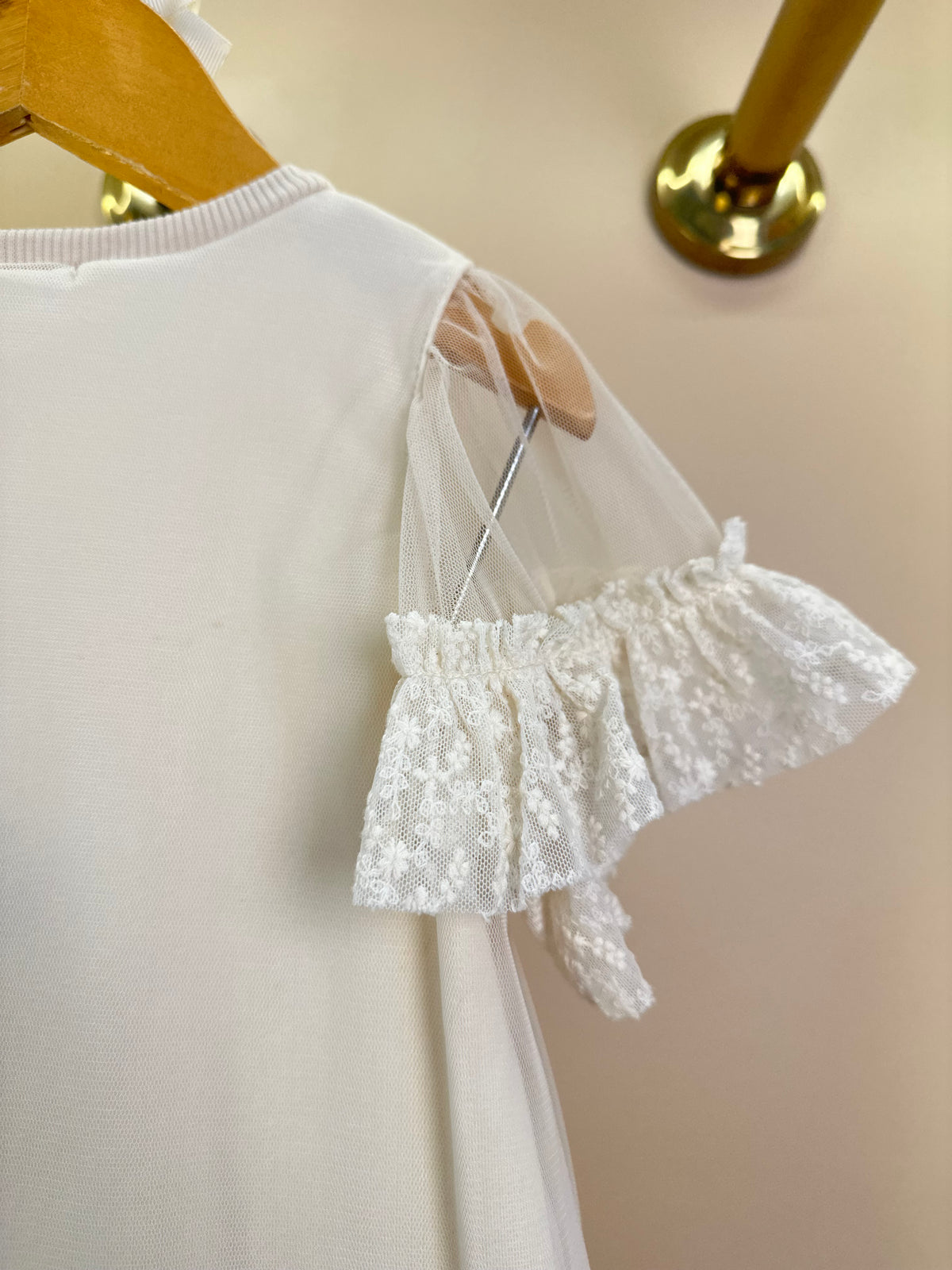 Vestido Infantil Manga Tule Floral e Strass - Petit Cherie