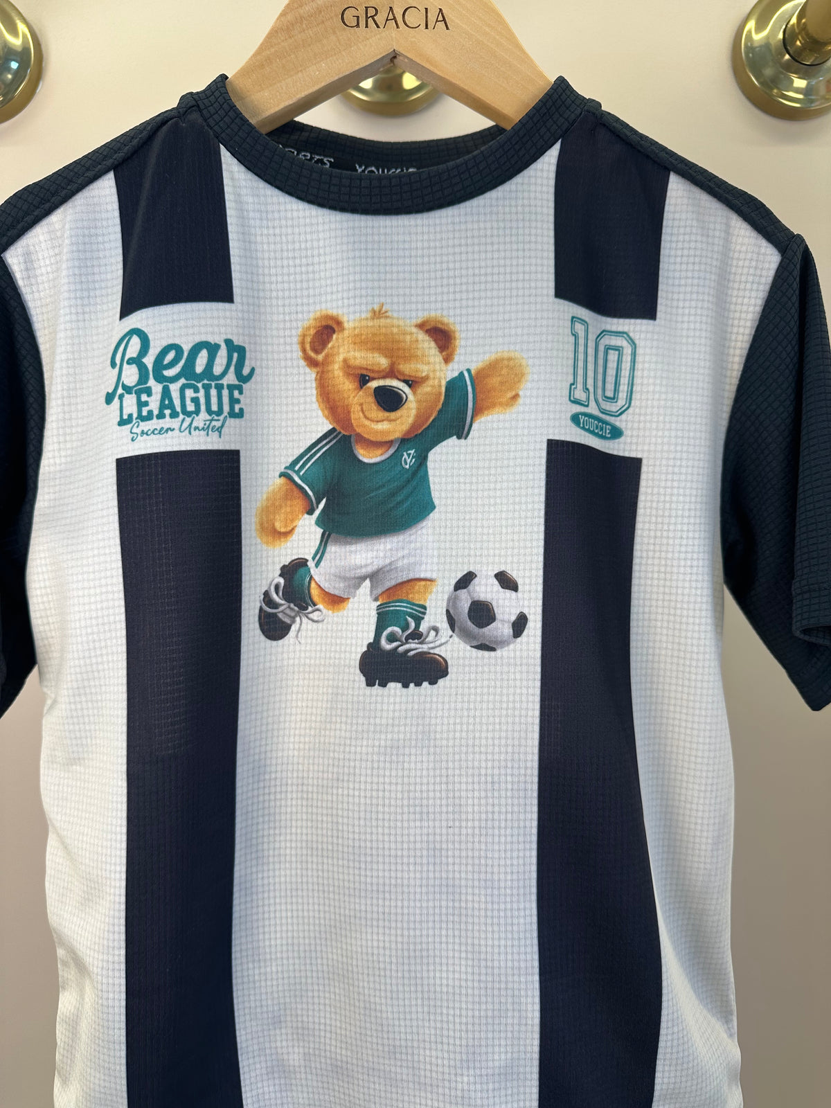 Conjunto Infantil Camiseta Esportiva Listrada e Bermuda - Youccie