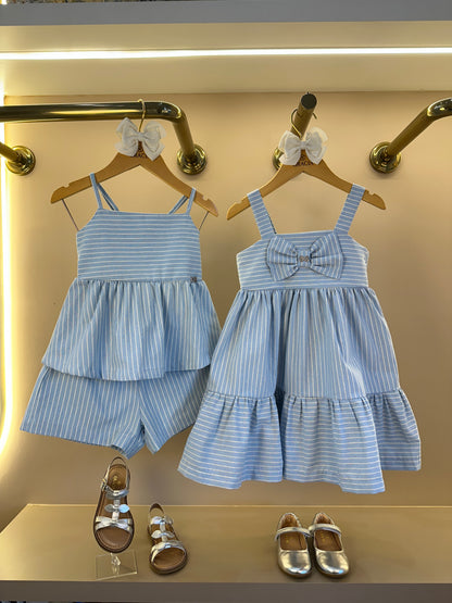 Vestido Infantil Rodado Alças Largas Saia Aplicado Na Frente