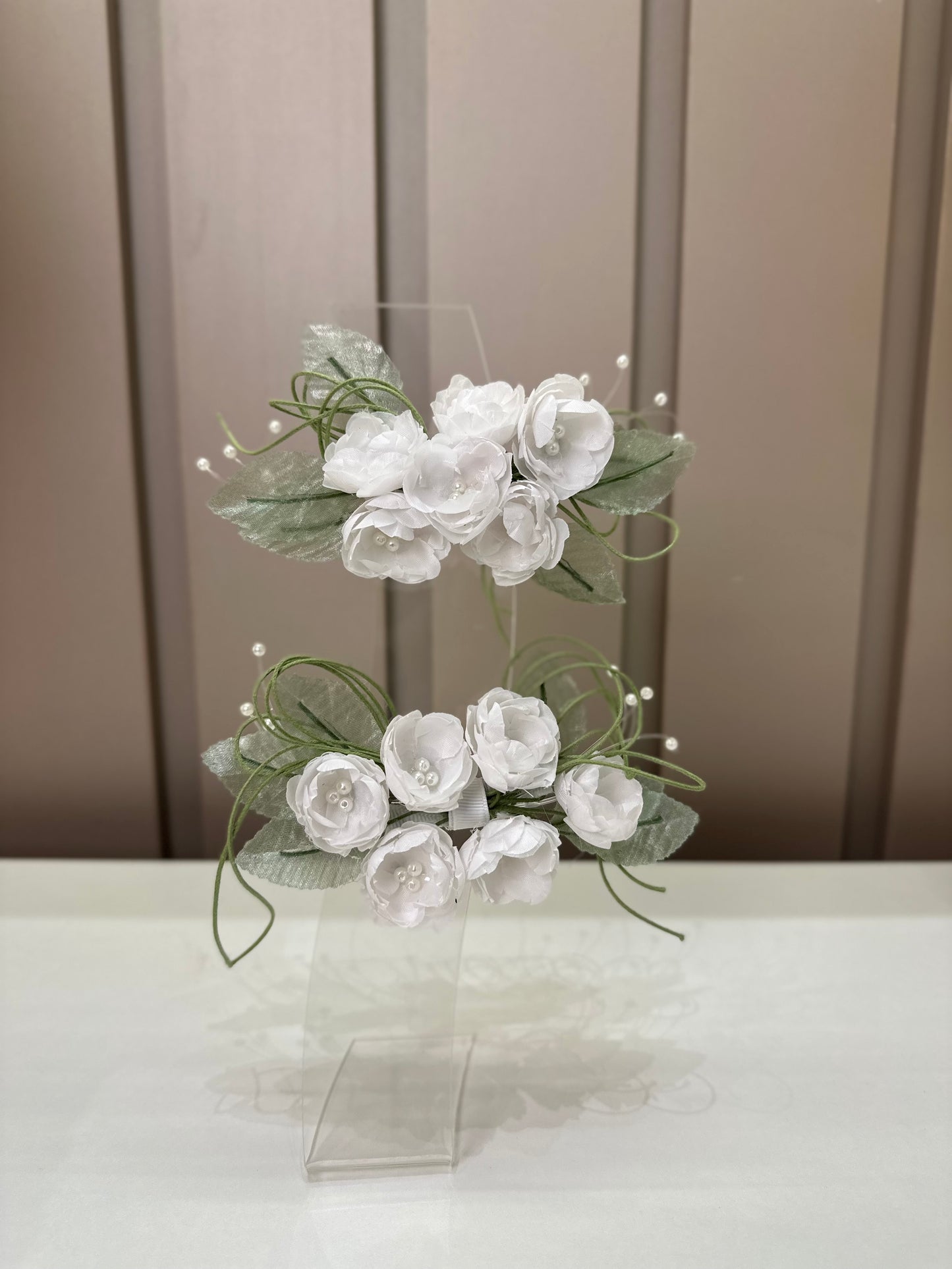 Laço Infantil Bouquet Flores Off white - Mio bebê