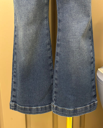 Conjunto Infantil Conceito Colete Tricot Corações e Calça Jeans Bolsos Bordados - Animê