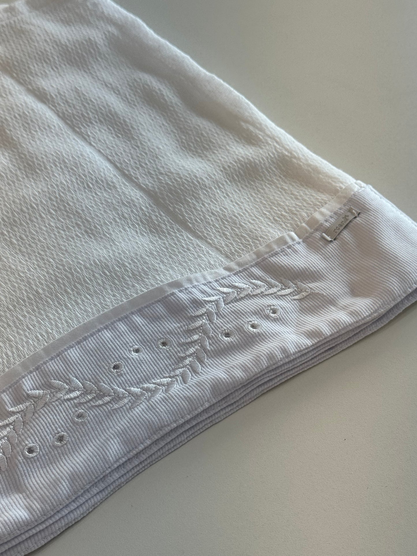 Kit 3 Fraldinhas Boca Bebê Luxo Bordadas Ramos Branco - Roana