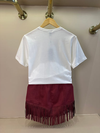 Conjunto Teen Camiseta Oversized Simply Sweet Strass e Saia Suede Franjas Vermelha - Two In