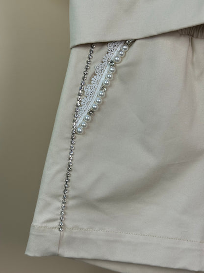 Conjunto Infantil Jaquetinha e Shorts Bordados Pérolas e Cristais - Pituchinhus