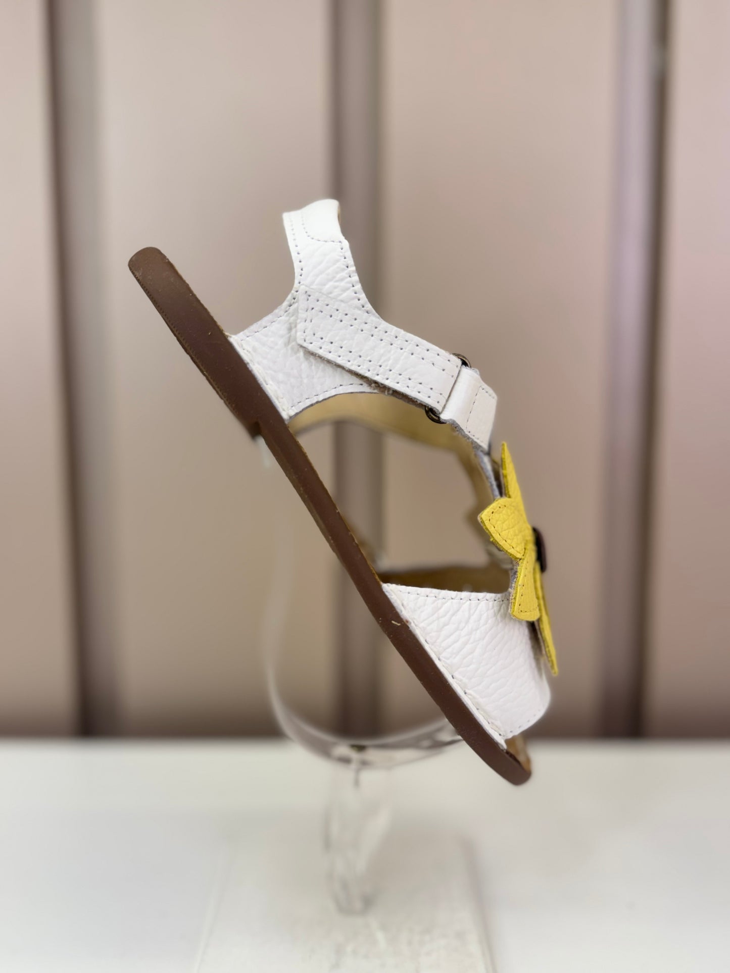 Sandália Infantil Carrossel Blanche Flor Margarida - Petit Cheval