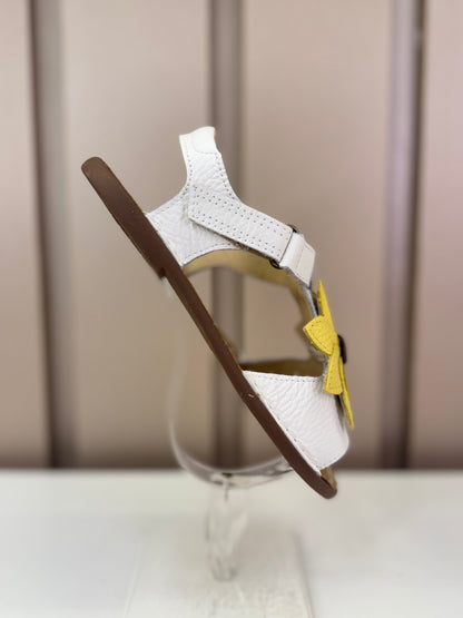 Sandália Infantil Carrossel Blanche Flor Margarida - Petit Cheval