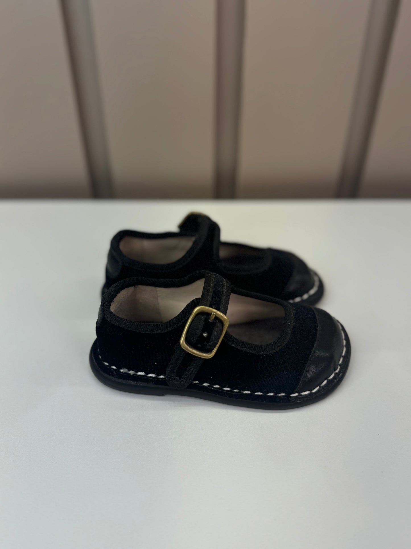 Sapato Espadrille Couro Veludo Petit Cheval