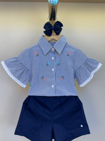 Conjunto Infantil Camisa Listrada Bordada e Shorts Sarja Marinho - Um Mais Um