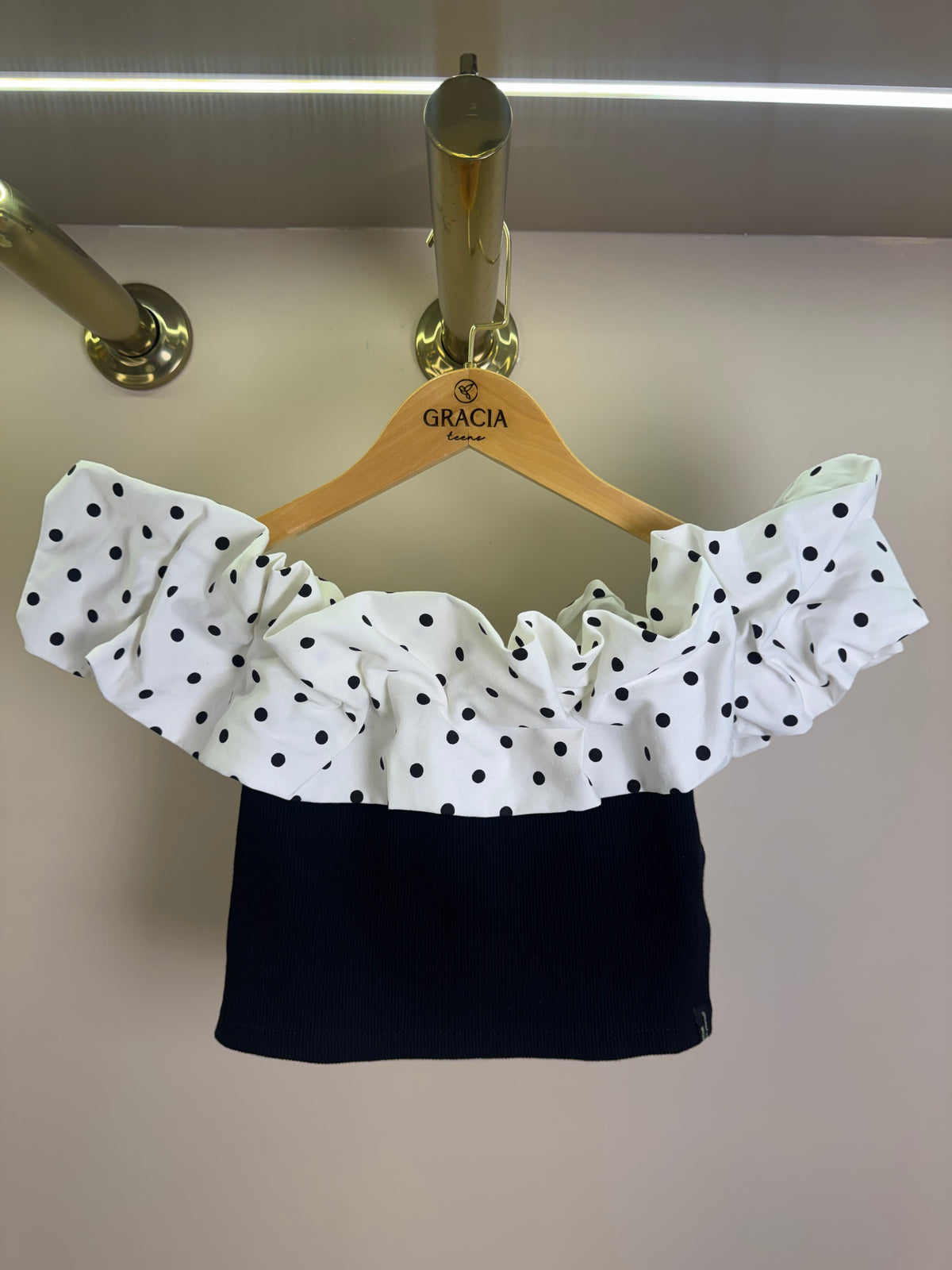 Blusa Teen Cropped Ombro a Ombro com Babado Poá - Authoria
