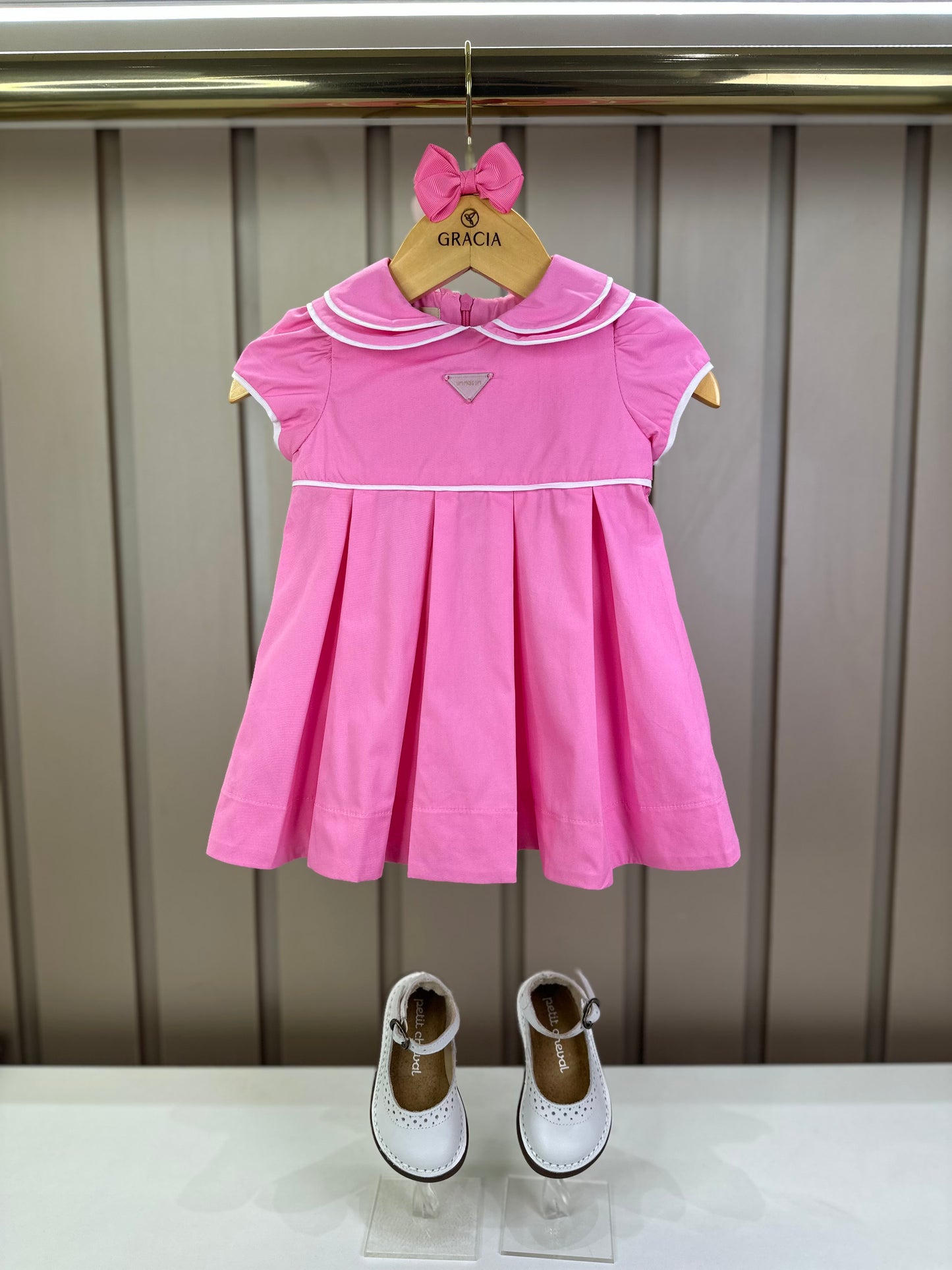 Vestido Bebê Algodão Com Calcinha E Gola Pregas Tricoline Pink - Um Mais Um