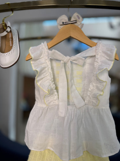 Conjunto Infantil Algodão Bordado Blusa Peplum Laços e Shorts Amarelo - Petit Cherie