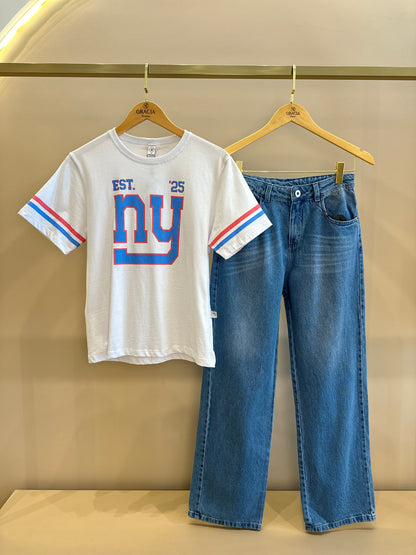 Conjunto Teen Camiseta Oversized e Calça Jeans - Two In