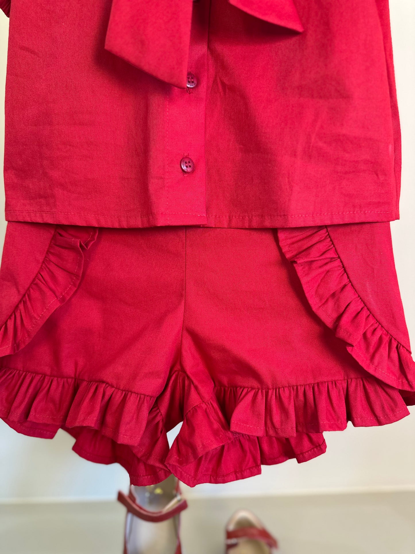 Conjunto Infantil Camisa e Shorts Clássico Algodão Babados Vermelho - Um Mais Um