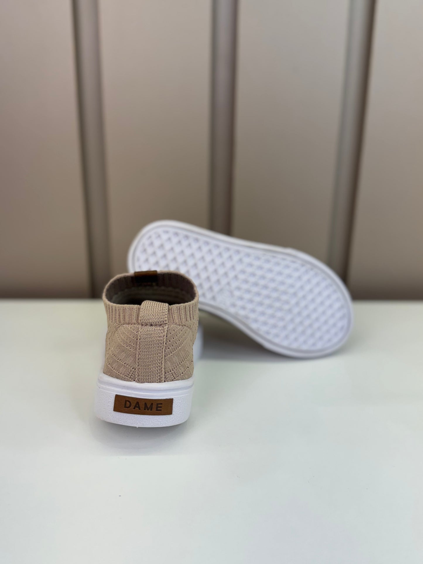 Tênis Knit Dame