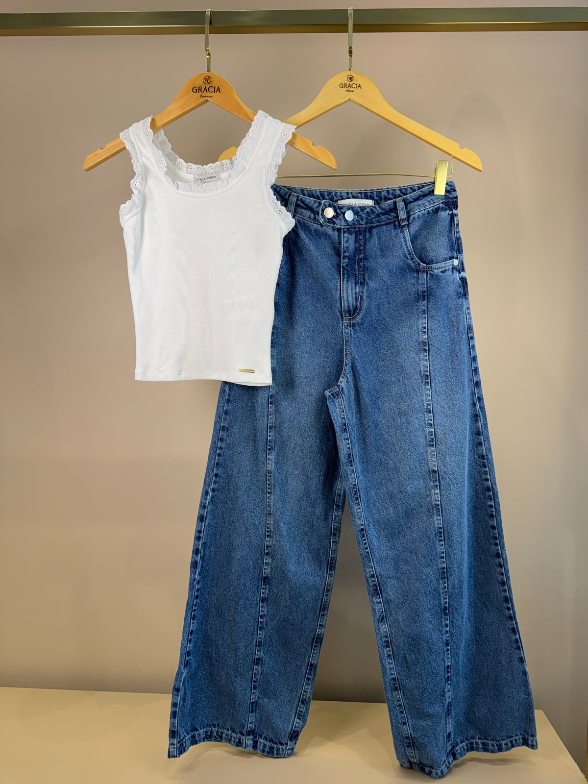 Blusa Teen Regata Off White Com Rendinha - Vanilla Cream