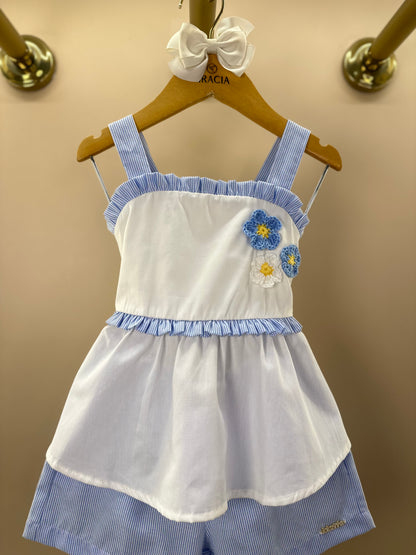 Conjunto Infantil Blusa Flor de Crochê e Shorts Alfaiataria Listrado - Luluzinha