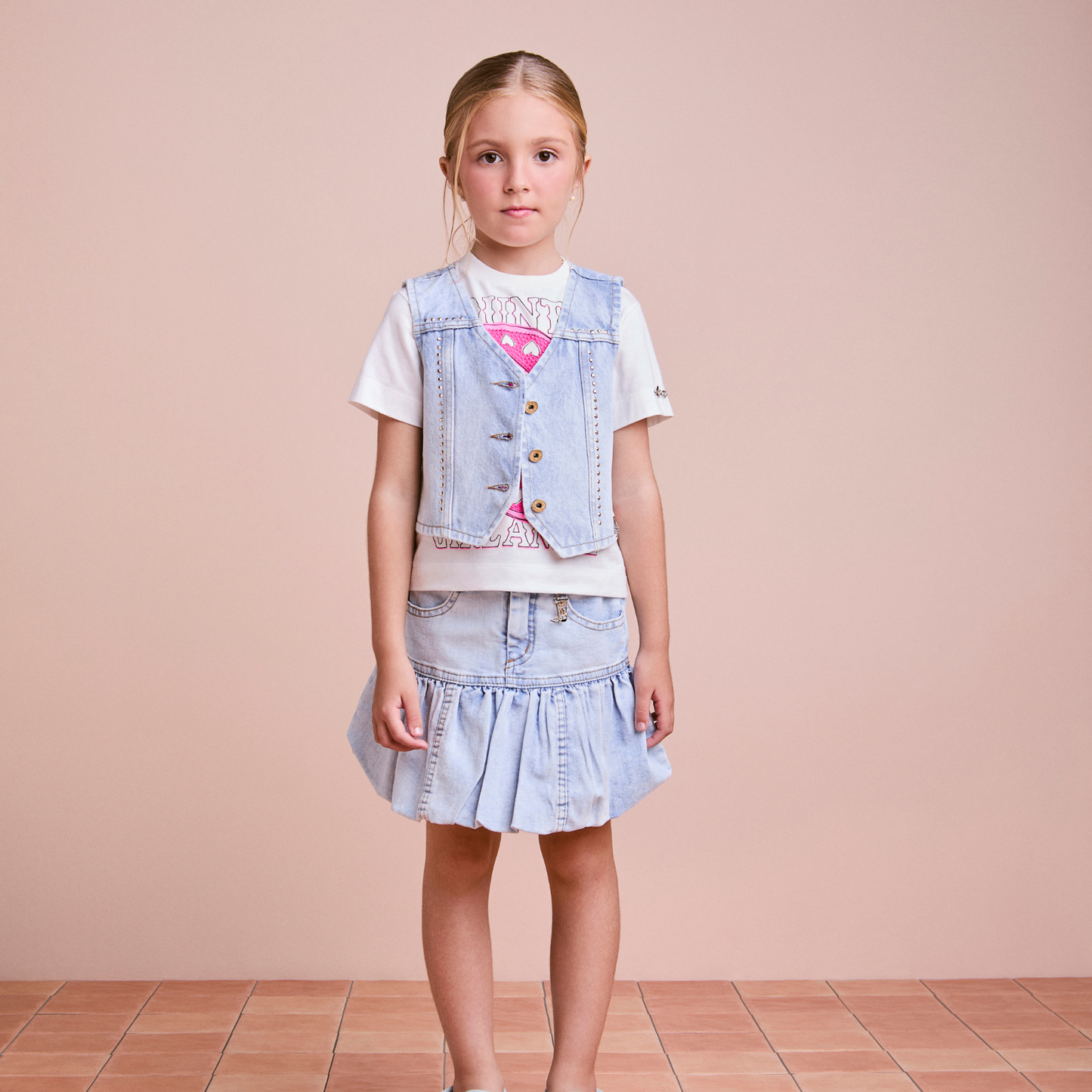 Conjunto Infantil Jeans Blusa Country, Colete Bota e Saia Balonê - Animê