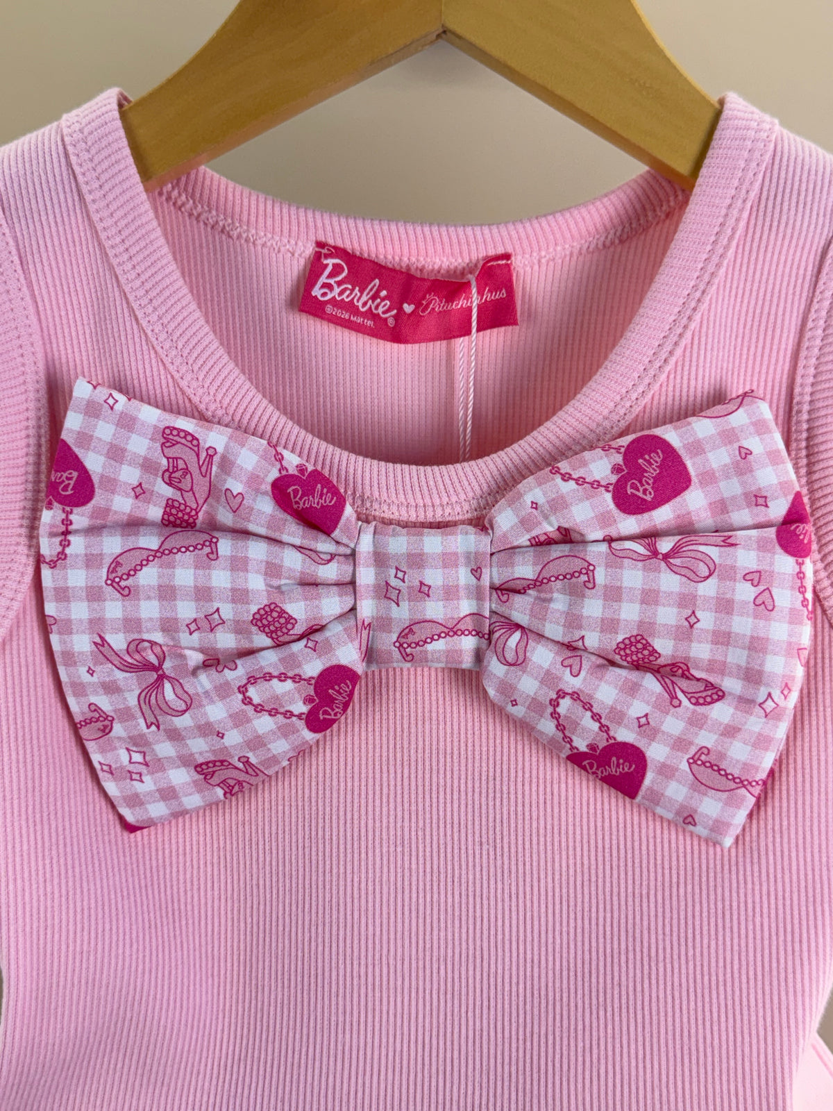 Conjunto Infantil Regata Cropped Laço Puffer Barbie Rosa e Shorts Babado Balonê Rosa Xadrez - Pituchinhus