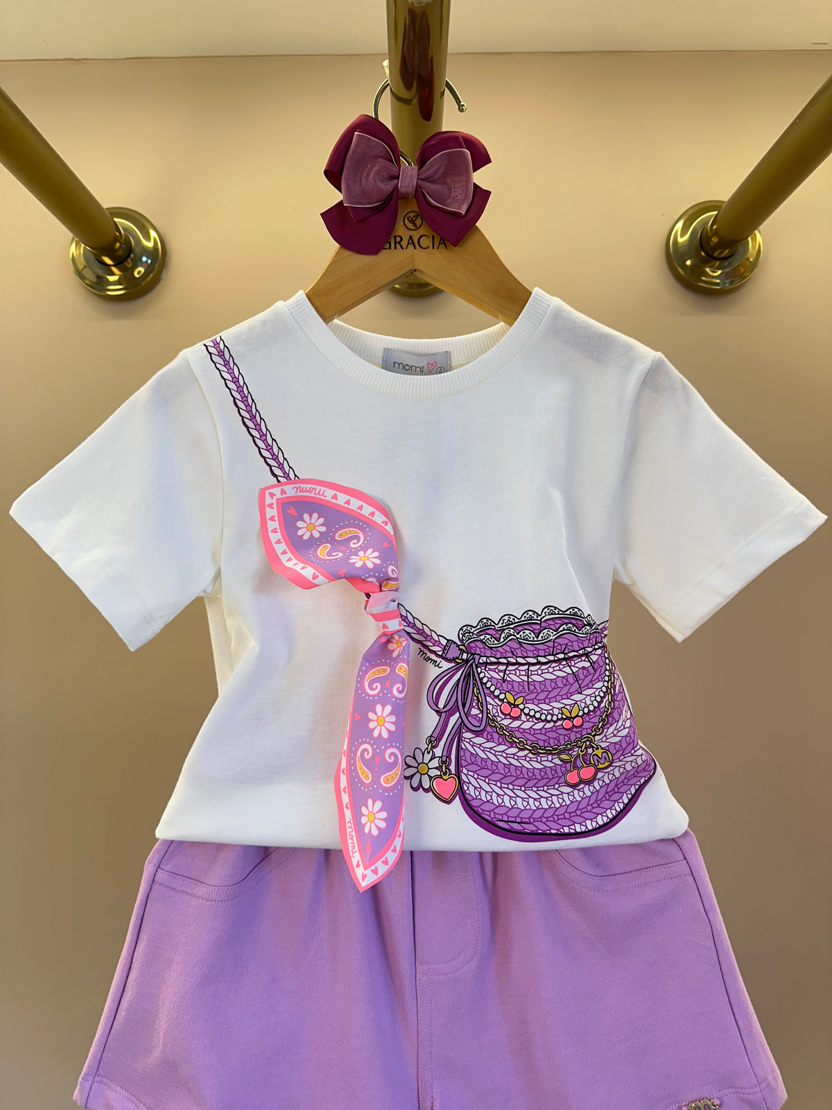 Conjunto Infantil Blusa Estampa Bolsa Transversal e Shorts Cós Elástico Franzido- Momi