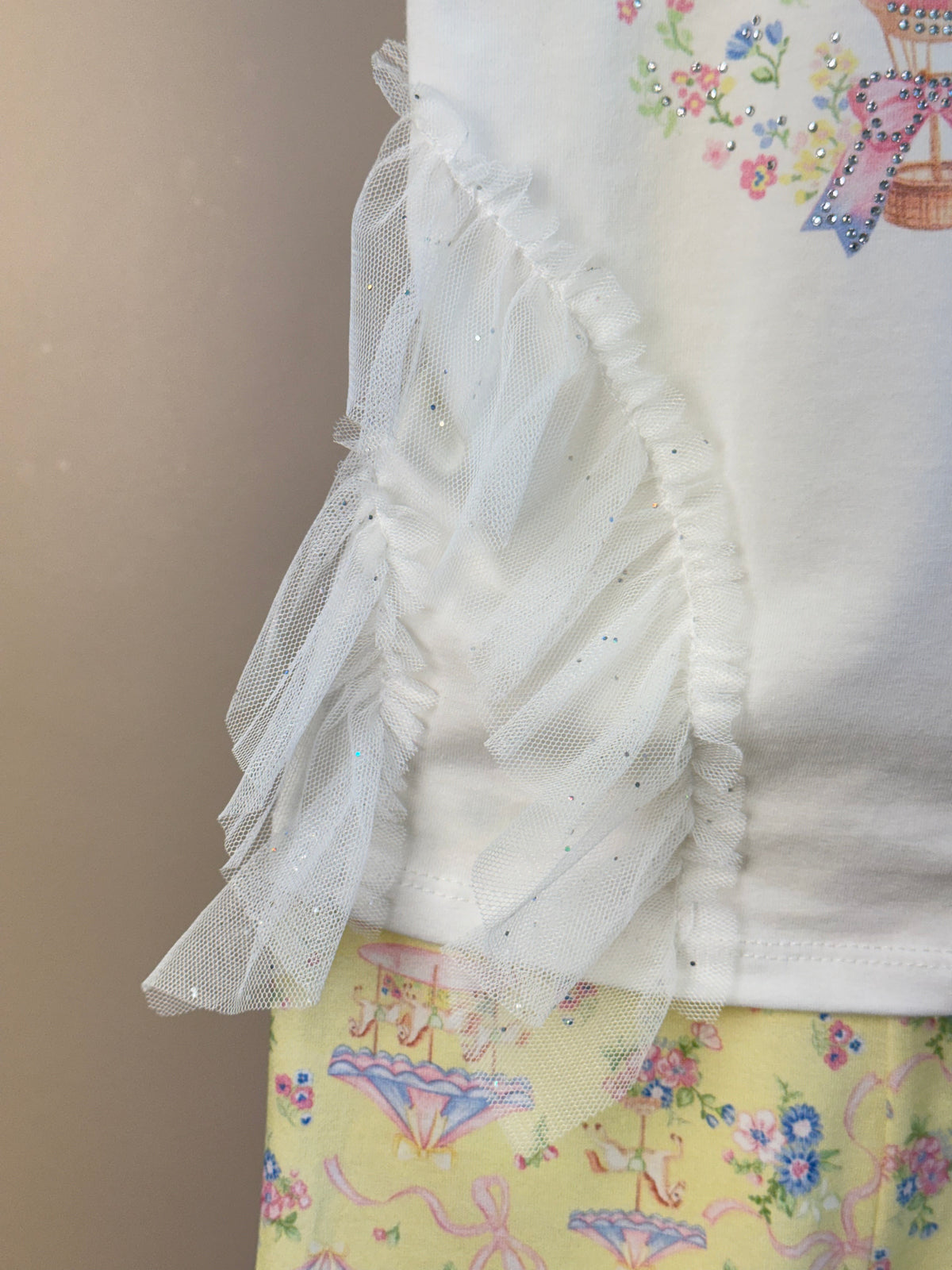 Conjunto Infantil Blusa Strass Em Tule e Calça Legging Estampada - Petit Cherie