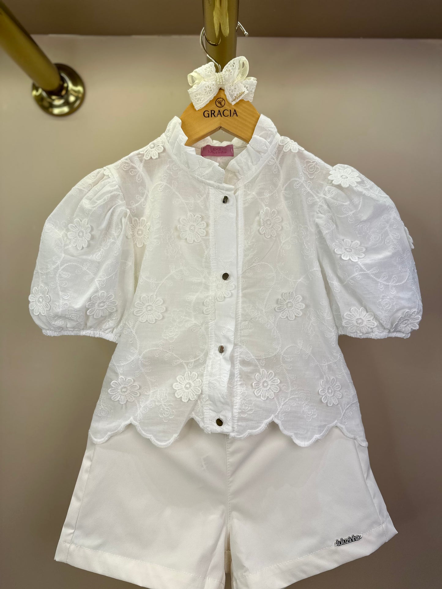 Conjunto Infantil Camisa Laise 3D com Barrado e Shorts Alfaiataria - Luluzinha