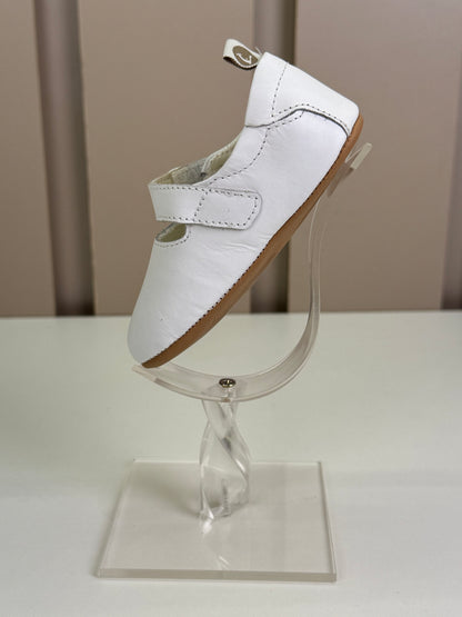Sapatinho Bebê Gift Couro Branco - Tip Toey Joey