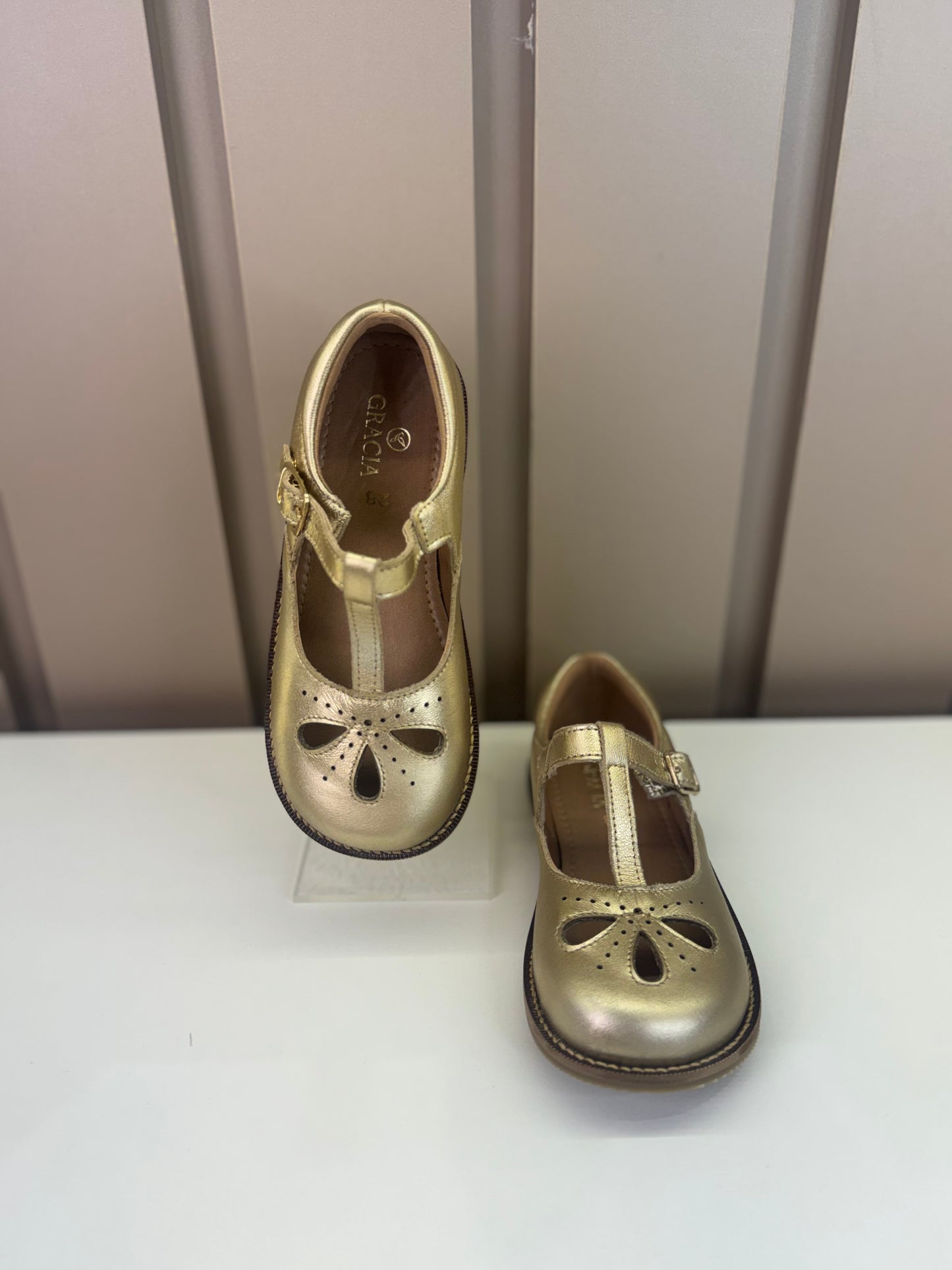 Sapato Infantil Antônia Dourado - Gracia