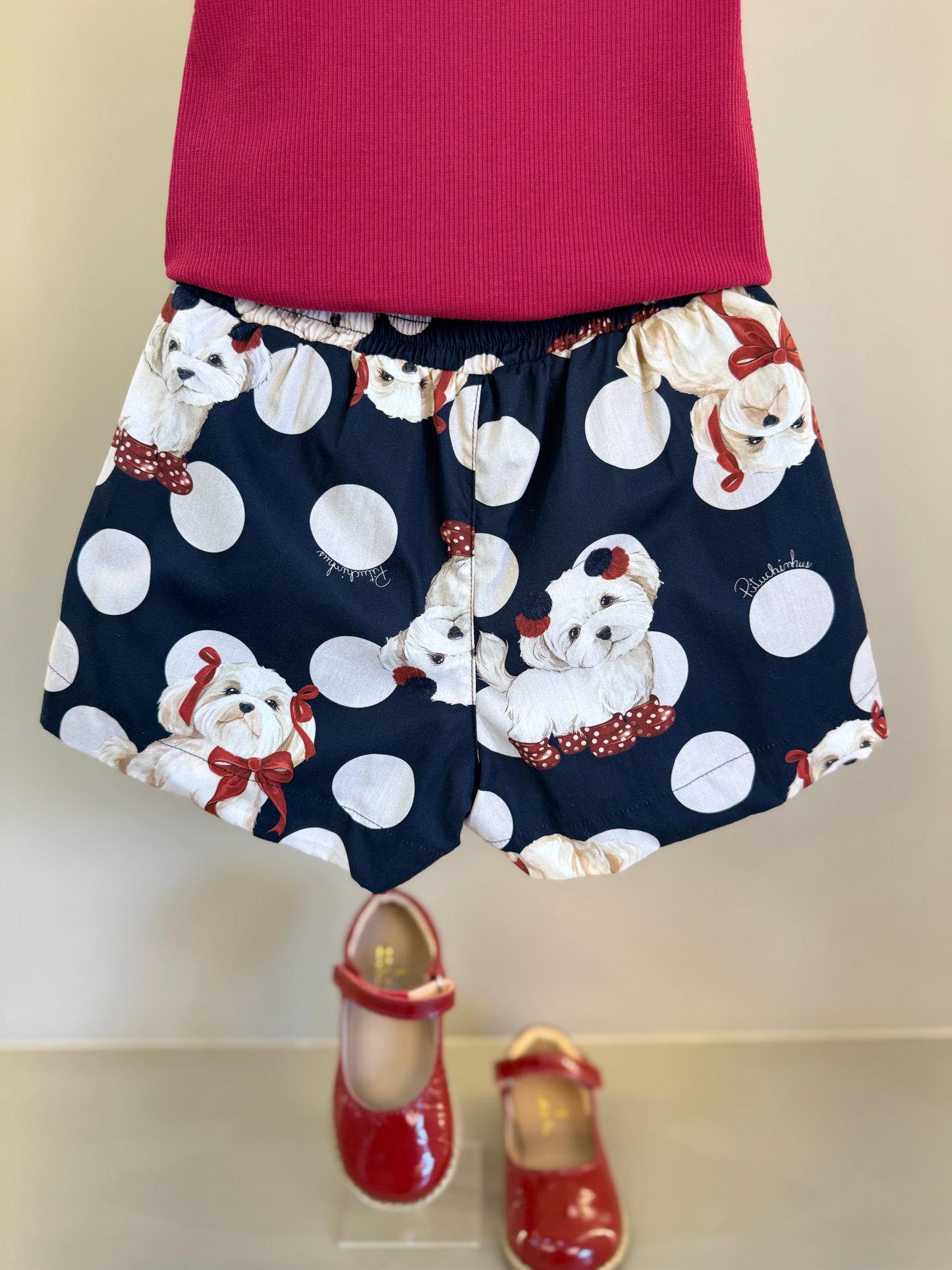 Conjunto Infantil Blusa Lacinhos Cristais Bala de Cereja e Shorts  Algodão Cachorrinhos & Lacinhos Preto - Pituchinhus