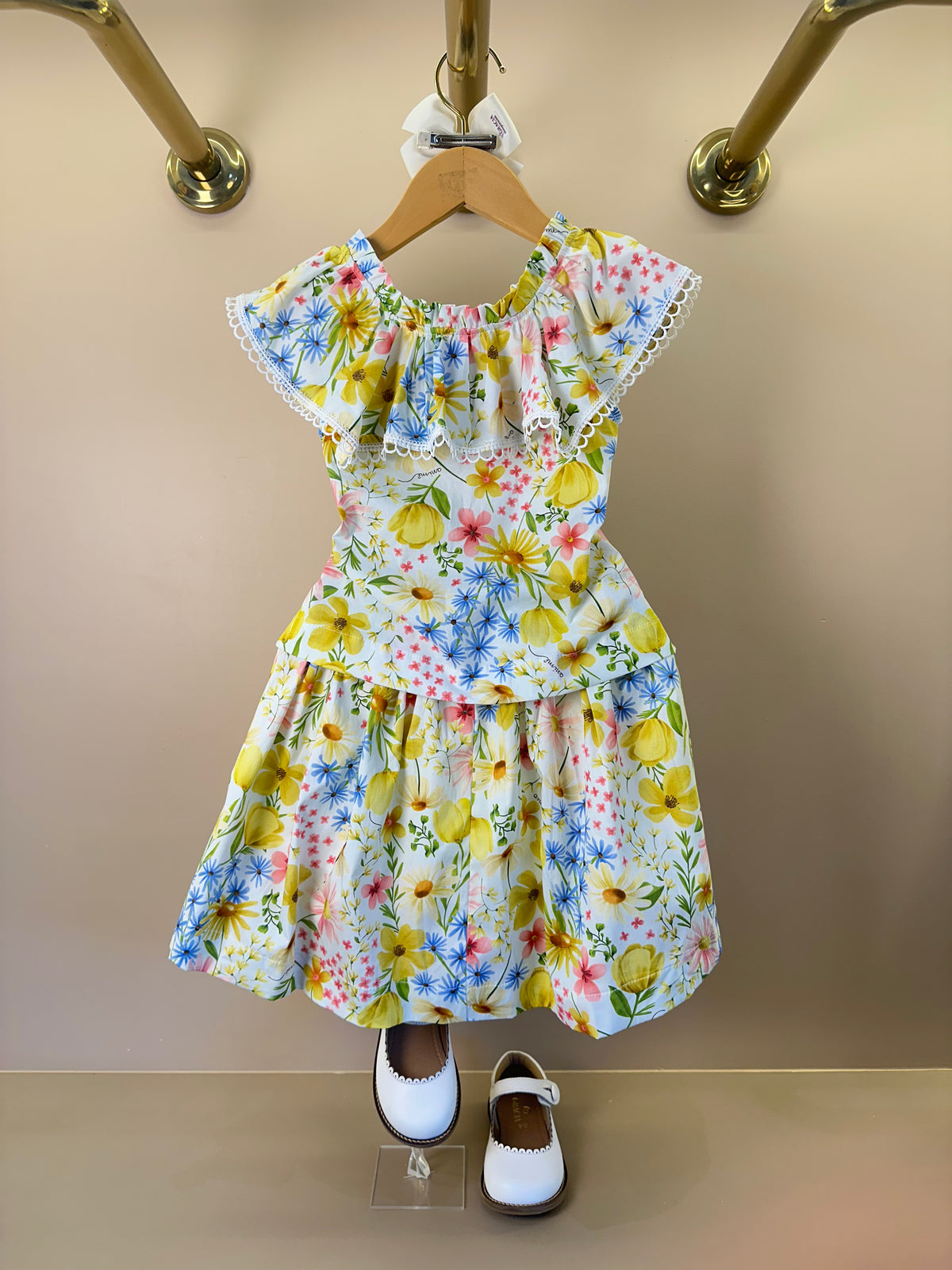 Conjunto Infantil Estampa Floral Blusa Ombro á Ombro Com Babado e Saia - Animê